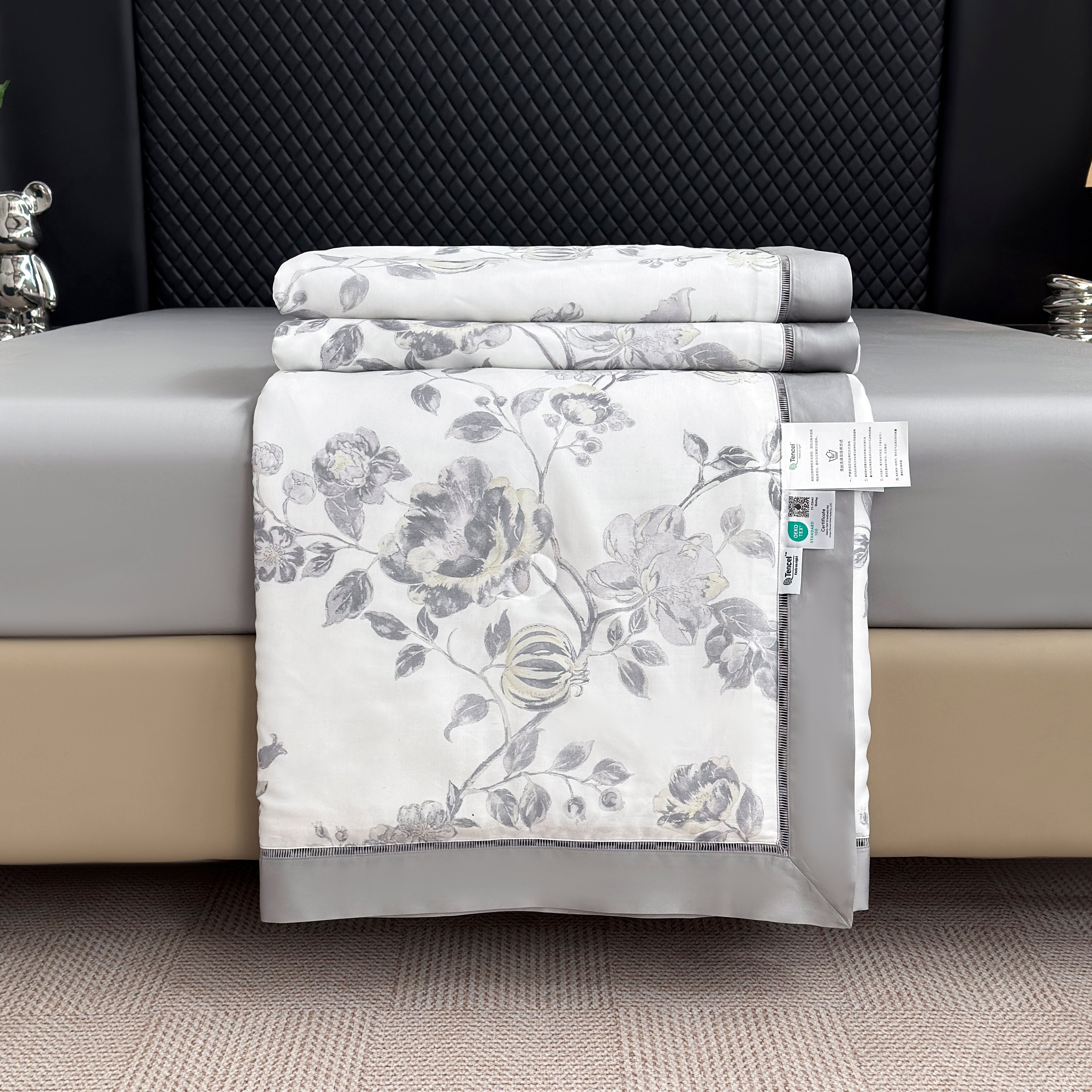 MeiLun Home Satin Bloom Summer Duvet – Silver Bloom – SKU image